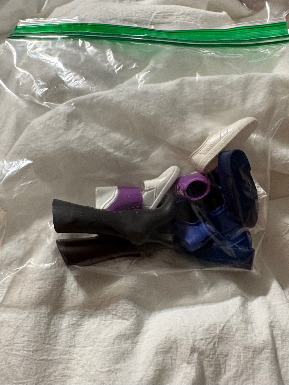 Mix of Doll Shoes in White, Purple, Blue, Black